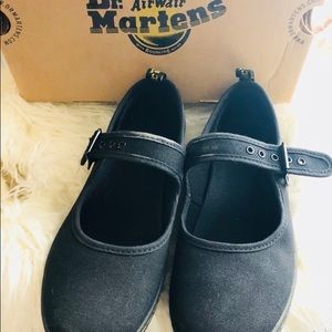 Dr Marten Docs Carnaby Mary Jane Flat shoes